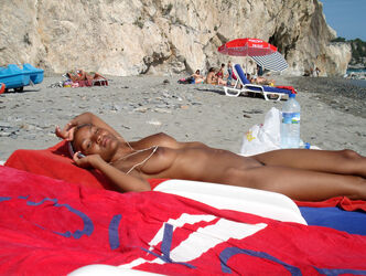 bulgarian nudist beach. Photo #5