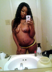 hot black girl nude. Photo #1