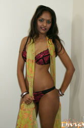 indian girl nudes. Photo #4