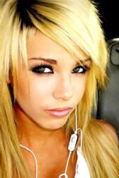 young blonde lesbian. Photo #5