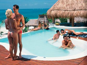 swingers hotel cancun. Photo #5