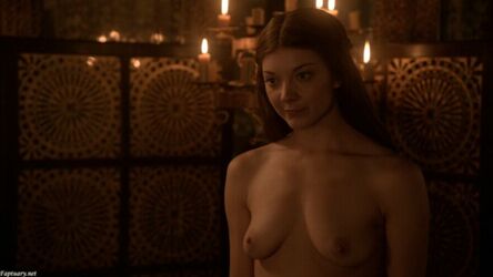 margaery tyrell topless. Photo #5
