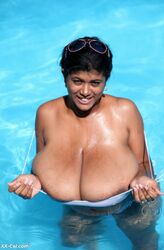 puerto rican teen tits. Photo #3