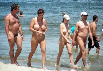 nudist beach family. Photo #4