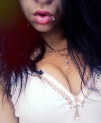 nude latina selfie. Photo #5