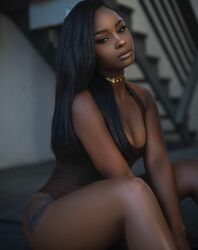 hot black women. Photo #3