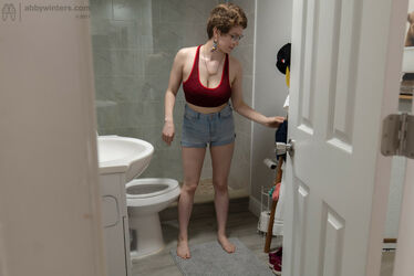 toilet spy videos. Photo #1