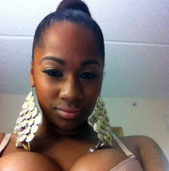 black girls nude selfie. Photo #2