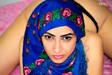 arabian teen girls. Photo #3