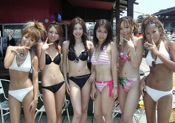 hot asian bikini. Photo #3