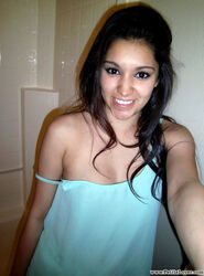 hot brunette selfie. Photo #5