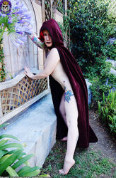 zelda bee naked. Photo #4