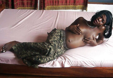 british ebony nude. Photo #6