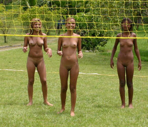 nudist forum. Photo #1