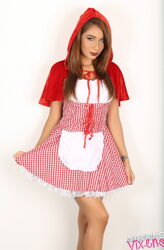 little red riding hood naked. Photo #1